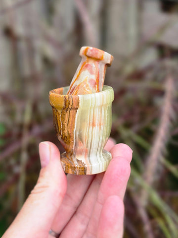 Onyx pestle and mortar