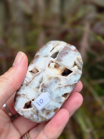 Sphalerite palm stone