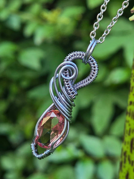 Zultanite pendant