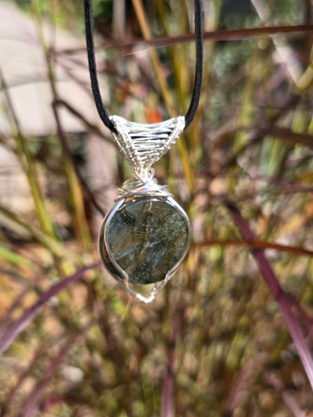 Labradorite handmade pendant