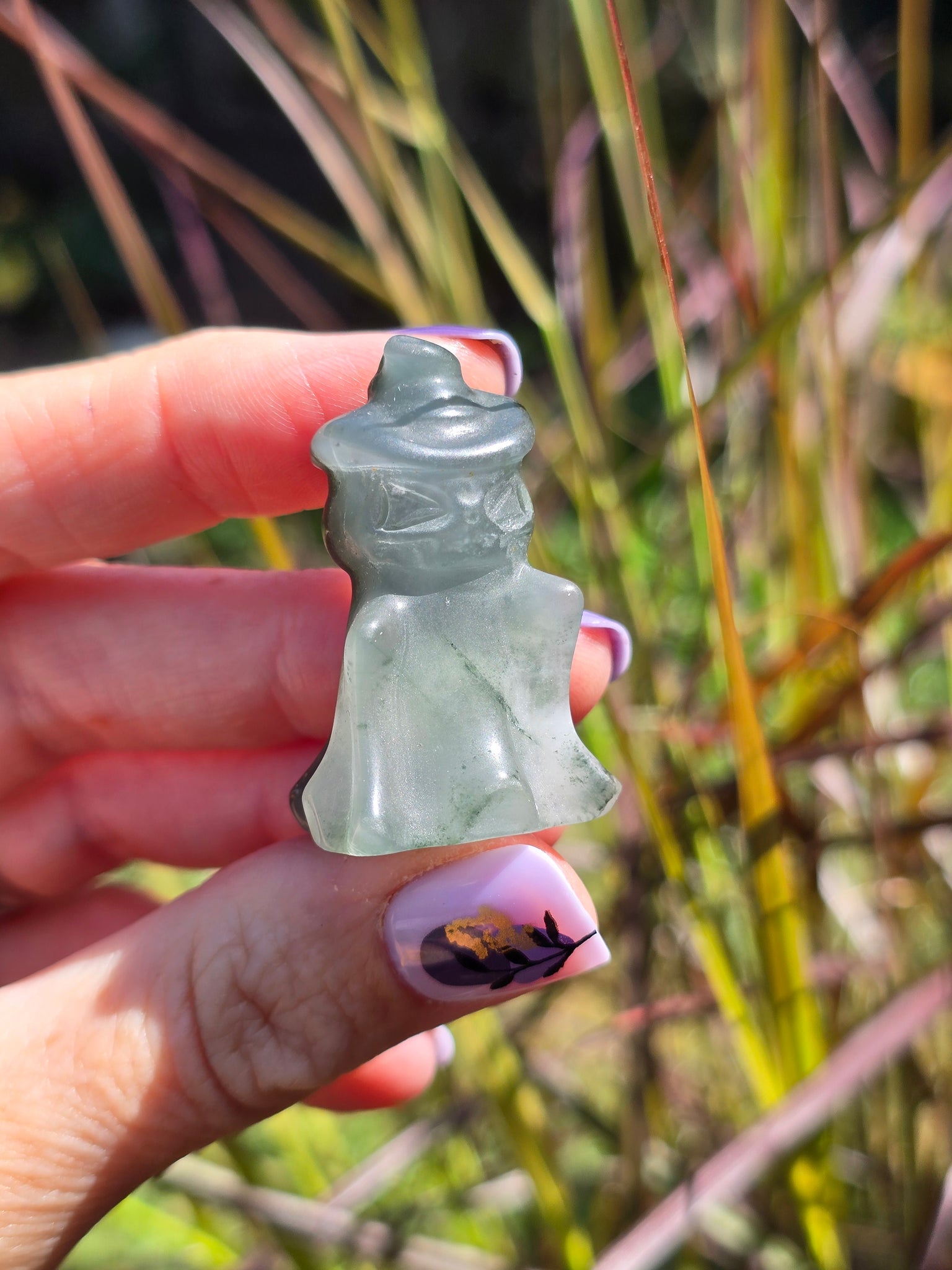 Tree agate pumpkin witch