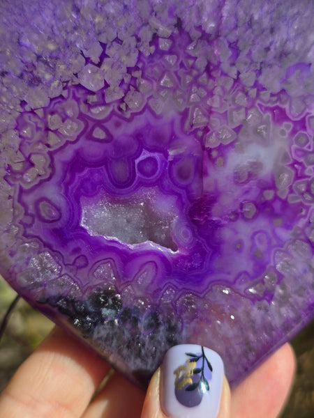 Purple dyed agate heart with stand