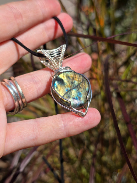 Labradorite handmade pendant