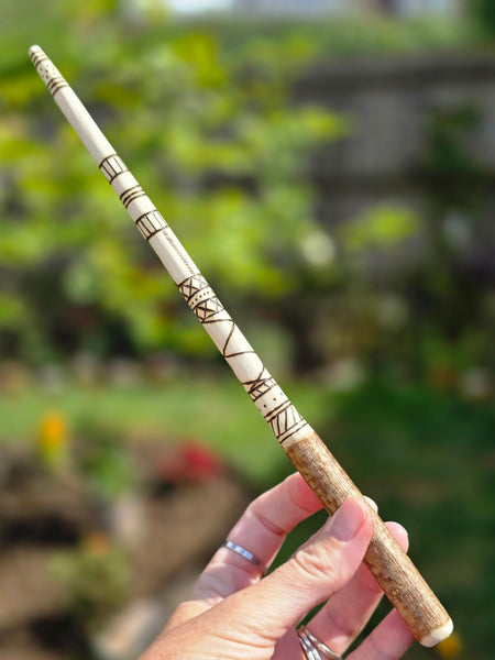 Hand made wand eith tigers eye
